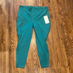 Lululemon swift speed HR tight 28”